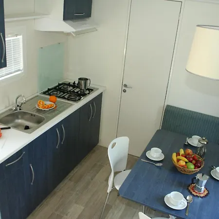Campeggio Happy Camp Mobile Homes In El-bahira Village *