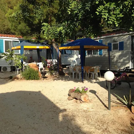 Happy Camp Mobile Homes In El-bahira Village Campeggio San Vito Lo Capo