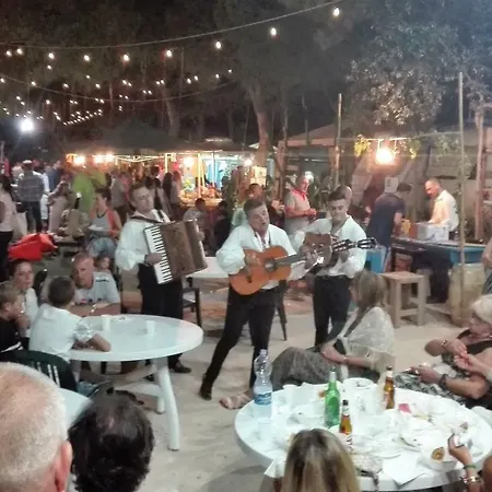 Happy Camp Mobile Homes In El-bahira Village Campeggio San Vito Lo Capo